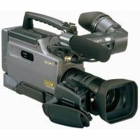Sony DSR-250 Professional 1/3In DVCAM Camcorder w/1-Year USA Warranty