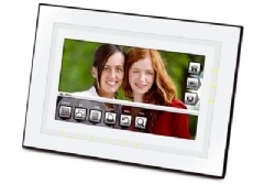 Kodak EasyShare P720 7-Inch TouchScreen Digital Picture Frame W/ Home Decor Kit