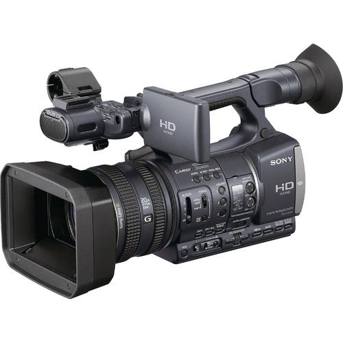Sony HDR-AX2000 Package 1