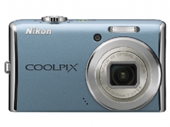 Nikon COOLPIX S620 Digital Camera (Sky Blue)