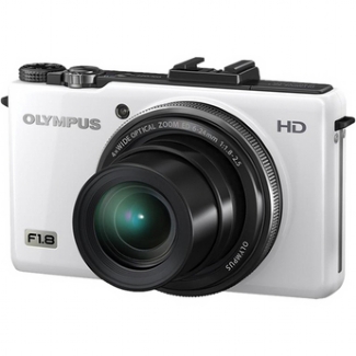 Olympus XZ1, 10 Megapixel, 4x Optical, Digital Camera (White)