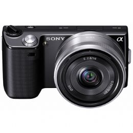 Sony Alpha NEX-5 with 16mm f/2.8 Lens (Black)