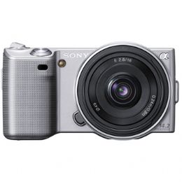 Sony Alpha NEX-5 with 16mm f/2.8 Lens (Silver)